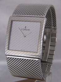 Corum 138-171-20-B200 BA34 37.0 脳 40.0 mm 30 meters (100 Feet) Water Resistant Watch