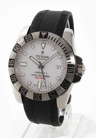 Tudor TD20040WHRBK 40 30meters (100Feet) Water Resistant Watch