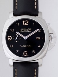 Panerai PAM00359 Black Watch